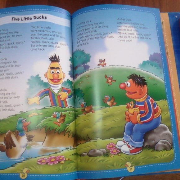 2 Interactive Book Set - Picture 4 of 5